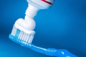 Orthodontic Arts shows you tips for teeth cleaning at home