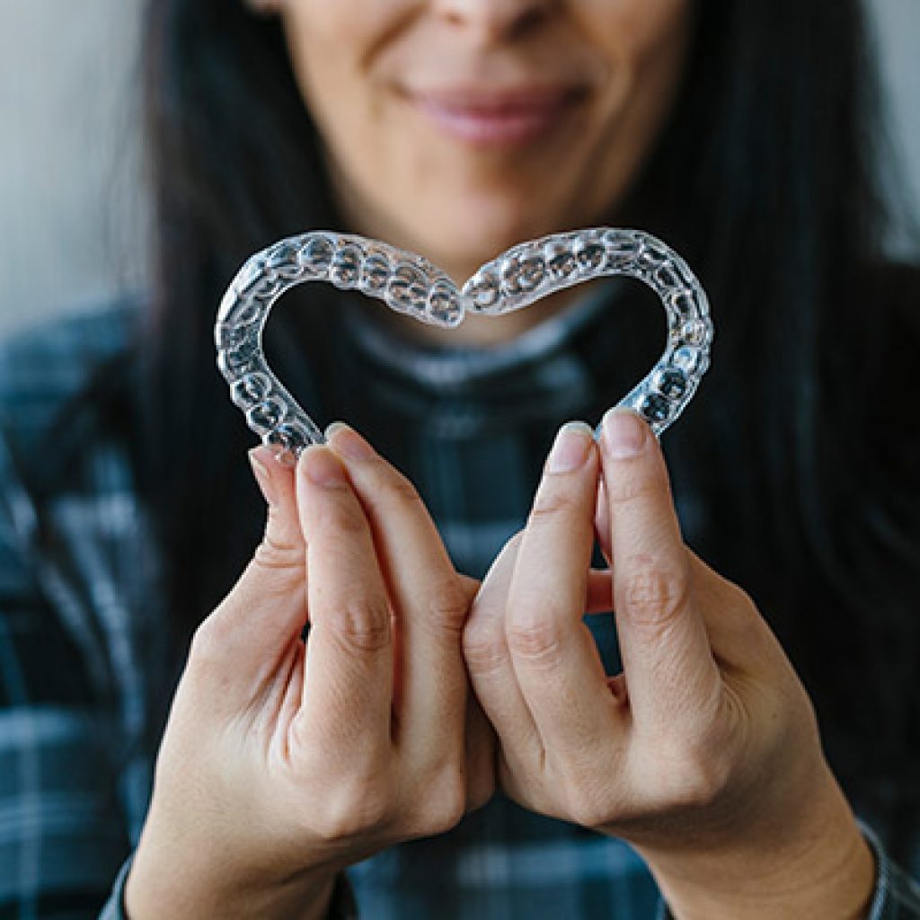 Invisalign Pros and Cons.